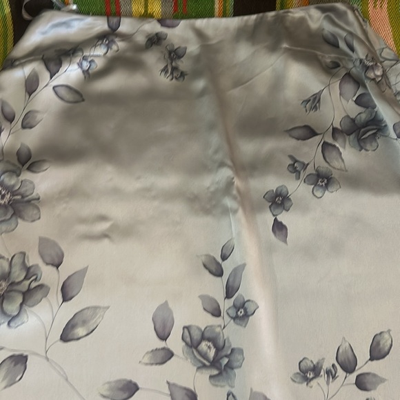 Nwo Emanuel Ungaro Vintage GORGEOUS All Silk Skirt Sz 12-46 - Picture 11 of 14